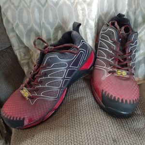 Nautilus Men's Red & Black Safety Shoes Size 8.5